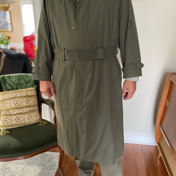 Burberry’s men’s trench coat